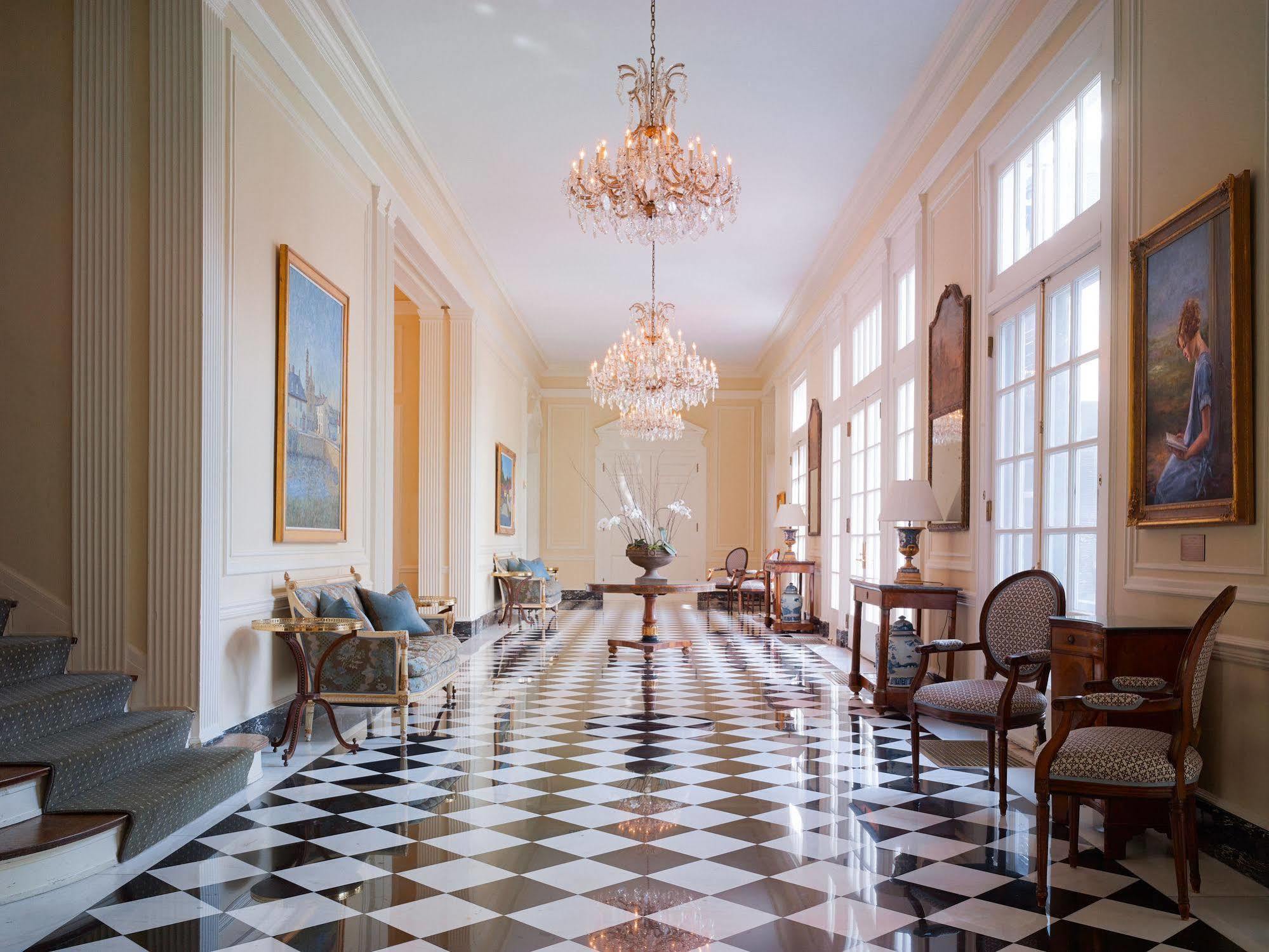 The Duke Mansion Panzió Charlotte Kültér fotó